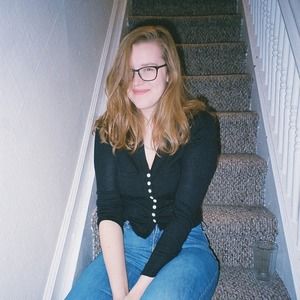 Meet your Posher, Claire